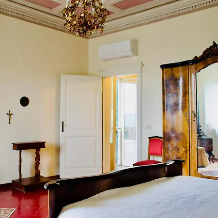 Buonaparte * サン・ミニアート