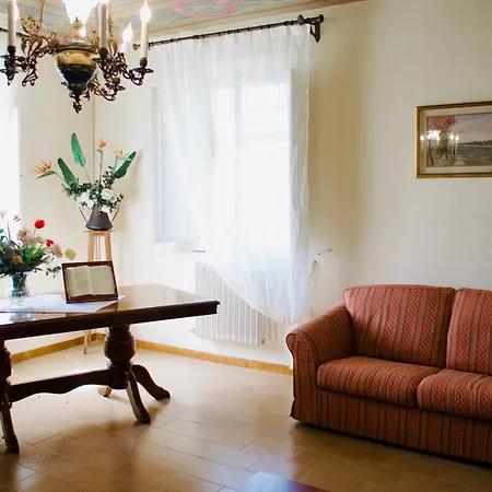 Buonaparte Villa San Miniato